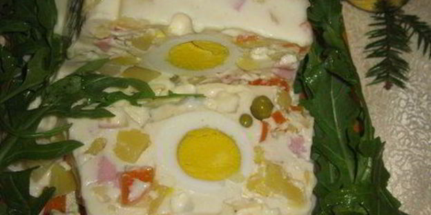 салат-желе оливье