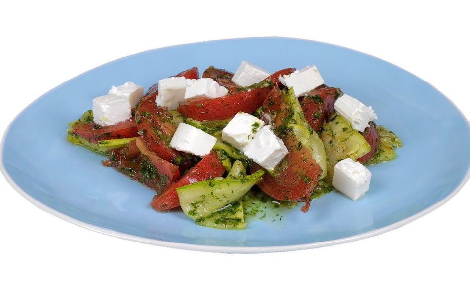 Рецепт салата из кабачков под зеленой заправкой