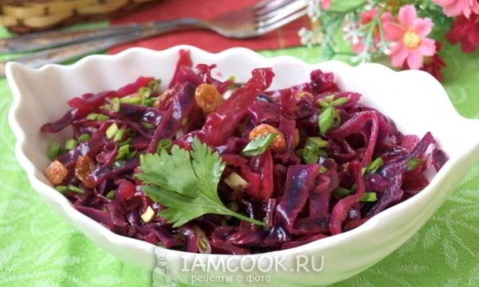 Рецепт салата из краснокочанной капусты с гранатовым соусом