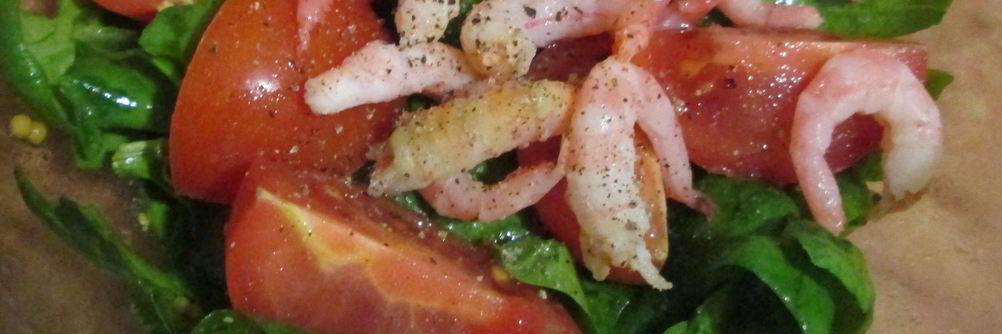 Салат из шпината и креветок