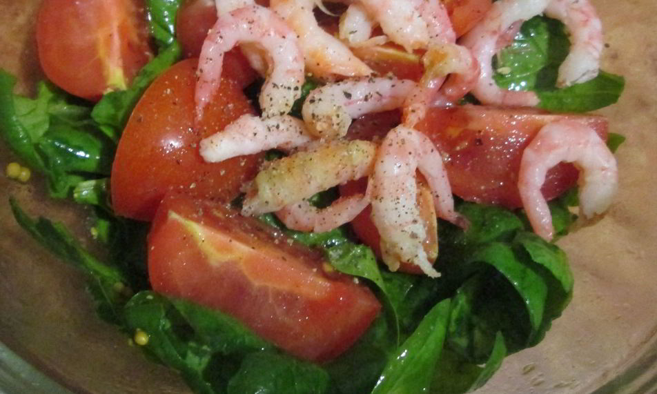 Рецепт салата из шпината и креветок