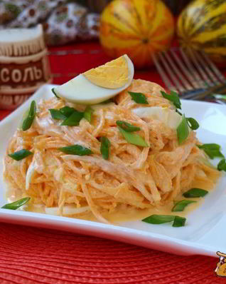 Салат из тыквы с яйцом