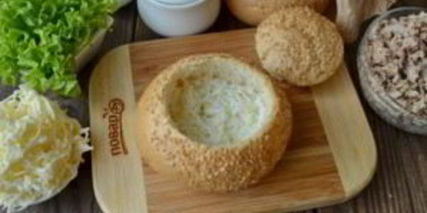 булочки, фаршированные салатом мимоза