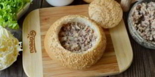 булочки, фаршированные салатом мимоза