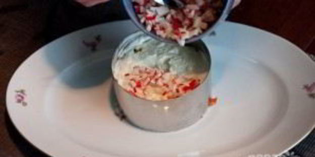 мимоза с крабовыми палочками и яблоком