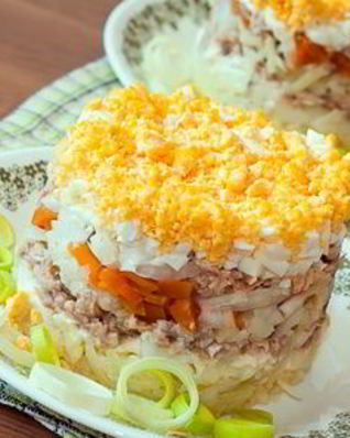 Салат Мимоза с яблоком