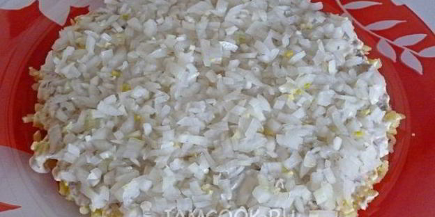 слоеный салат мимоза