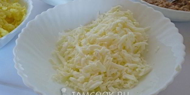 слоеный салат мимоза