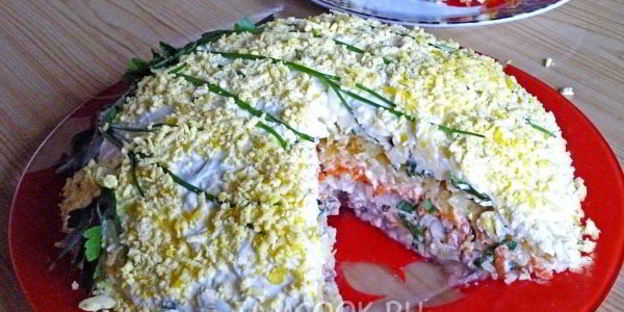 слоеный салат мимоза