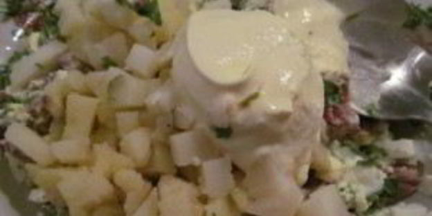 салат мясной со свининой