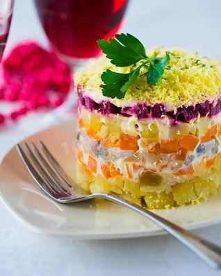 Рыба под шубой классический салат