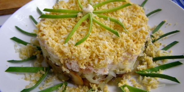 салат грибы под шубой