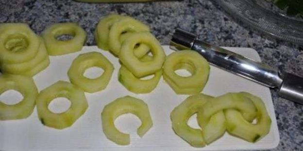 салат сельдь под шубой с яблоком