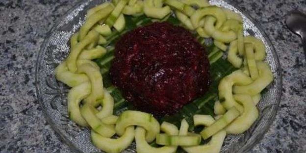 салат сельдь под шубой с яблоком