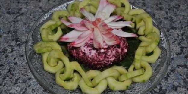 салат сельдь под шубой с яблоком