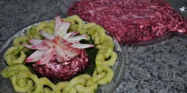 салат сельдь под шубой с яблоком