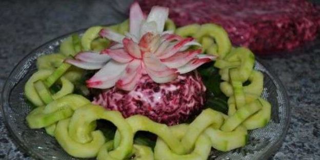 салат сельдь под шубой с яблоком