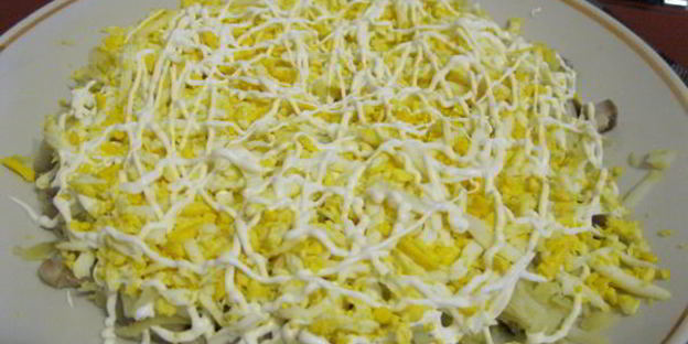 сельдь под шубой из помидор