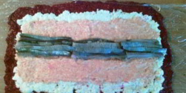 сельдь под шубой в виде рулета