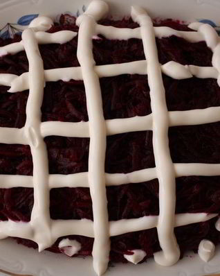 Селедка под шубой с морковью