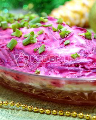 Селедка под шубой с яблоком