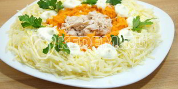 салат с курицей алматинский
