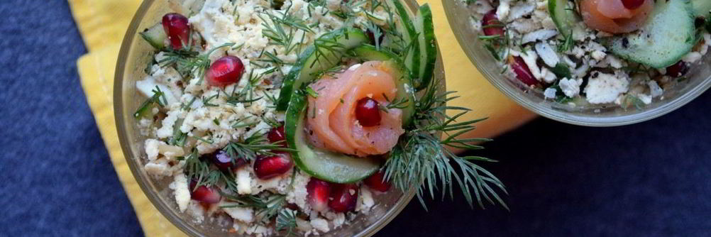 Салат с лососем