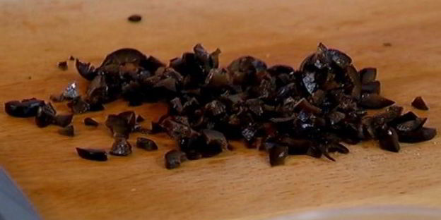 салат с мини-осьминожками