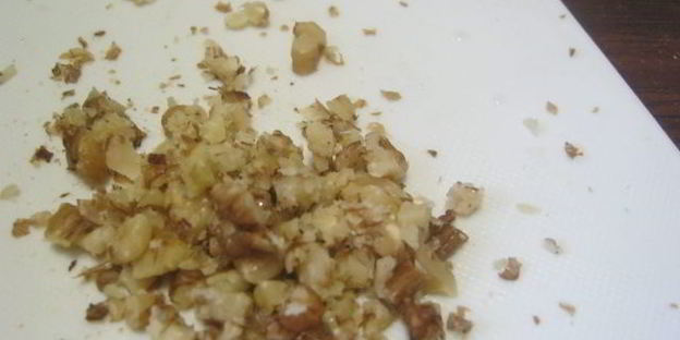 салат с жареным филе грудки цыпленка