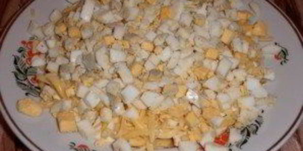 салат тиффани с курицей и виноградом