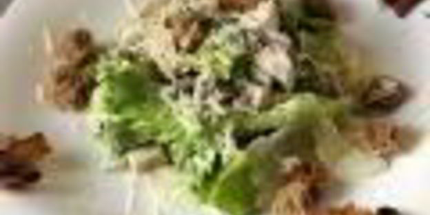 грибной взрыв — салат цезарь по-русски