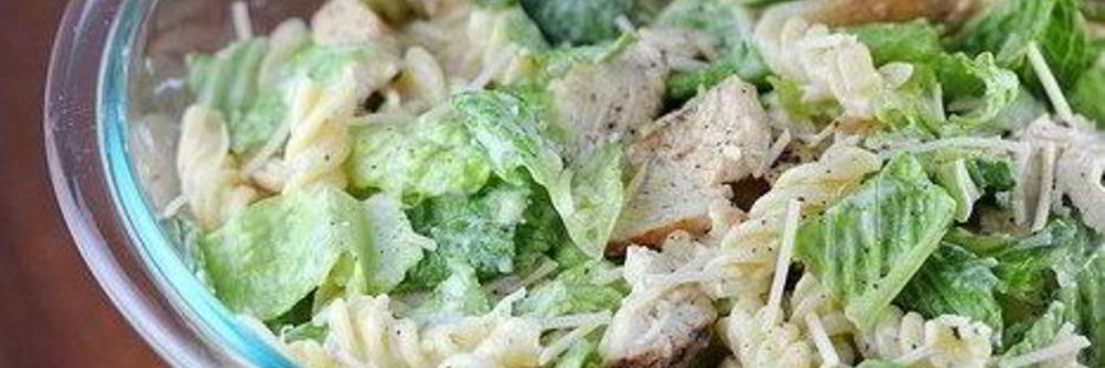 Макаронный салат Цезарь