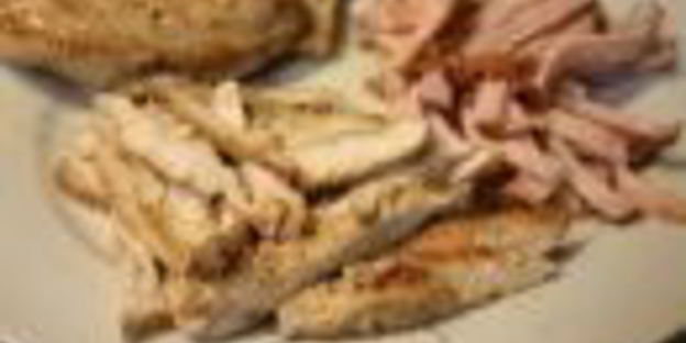 пицца на лаваше по мотивам салата цезарь