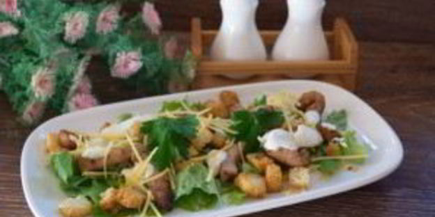салат цезарь с курицей классический