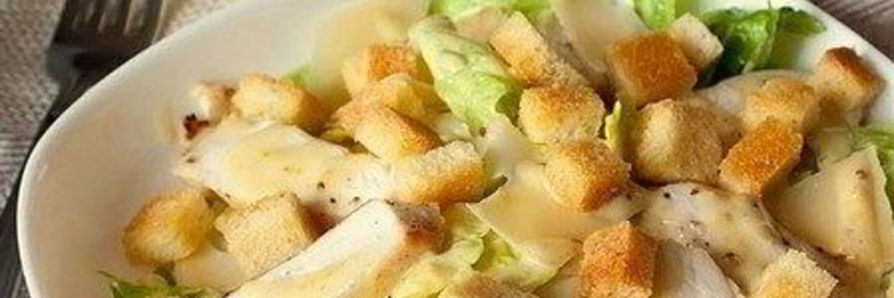 Салат Цезарь с курицей с майонезом