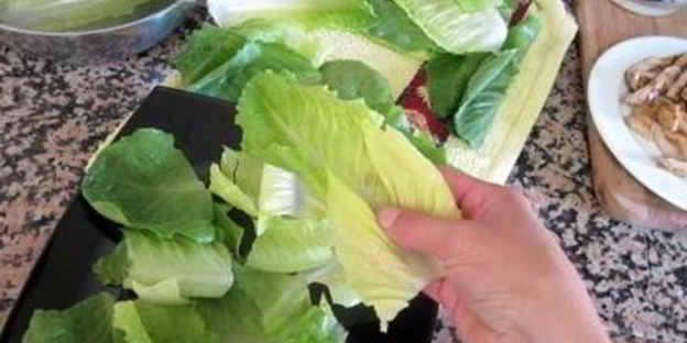 салат цезарь с курицей