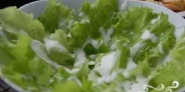 салат цезарь с перцем