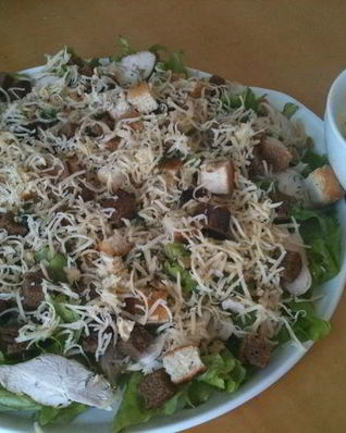 Салатик Цезарь