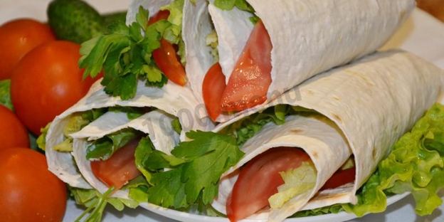 цезарь ролл с курицей без майонеза