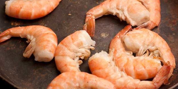 цезарь с креветками