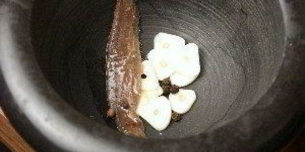 цезарь с курицей и сухариками