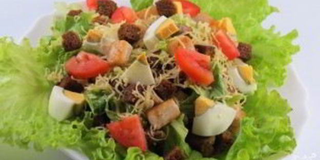 цезарь со свининой