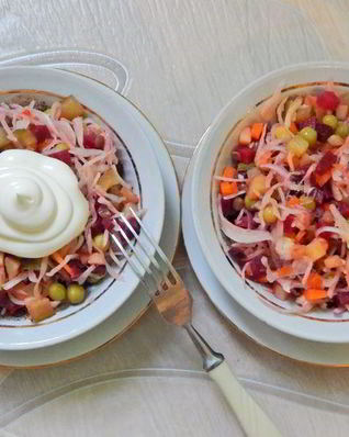 Винегрет с чечевицей