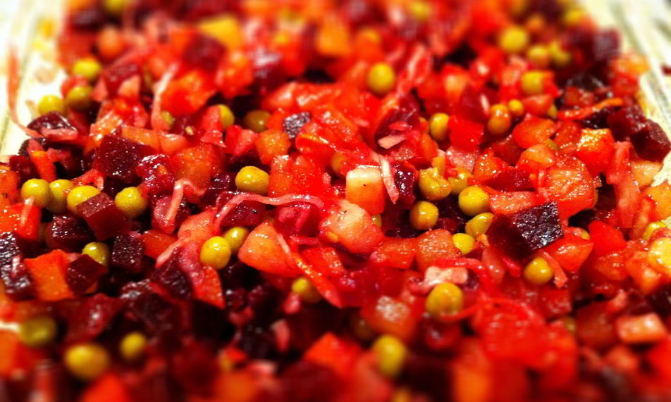 Рецепт винегрета с каперсами и запеченной свеклой