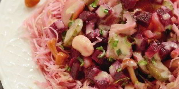 винегрет с капустой, грибами и заправкой без масла