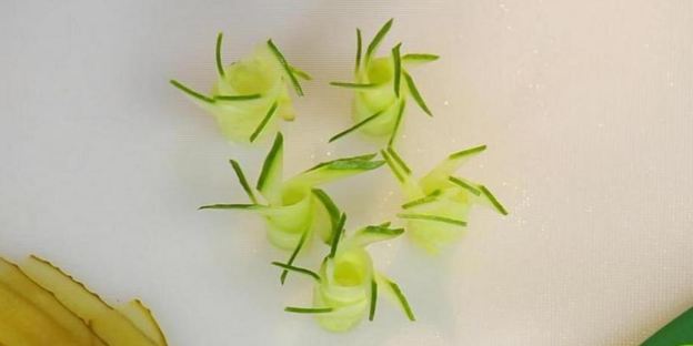 винегрет с килькой и медово-горчичным соусом