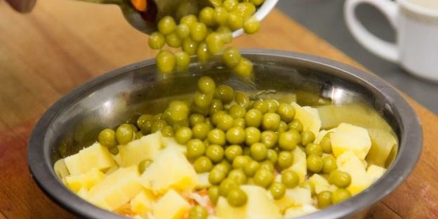 винегрет с квашеной капустой и горошком