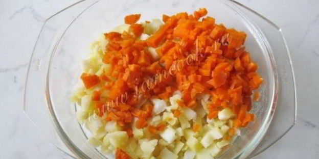 винегрет с маринованными опятами