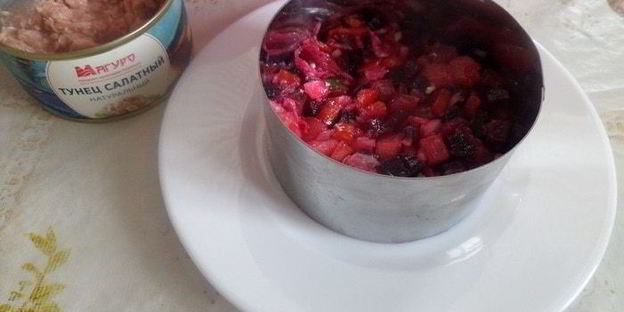 винегрет с тунцом