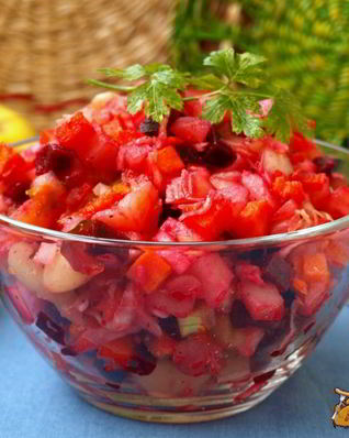 Винегрет с яблоками и отварной фасолью